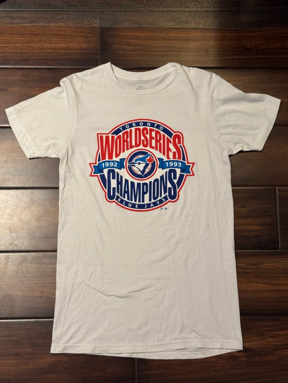Toronto Blue Jays T-shirt: Small